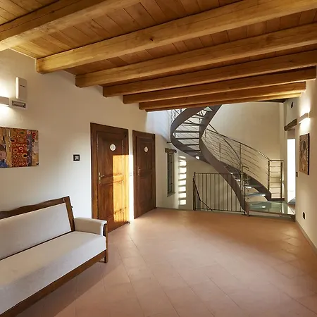 Palazzo Eleonora Panzió Monasterolo del Castello